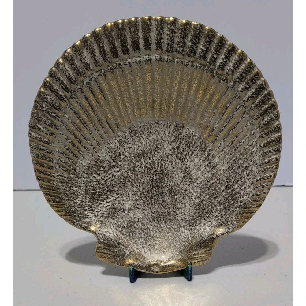 Vintage Gold Scallop Shell Shaped Bowl plate trinket dish  7 1/2